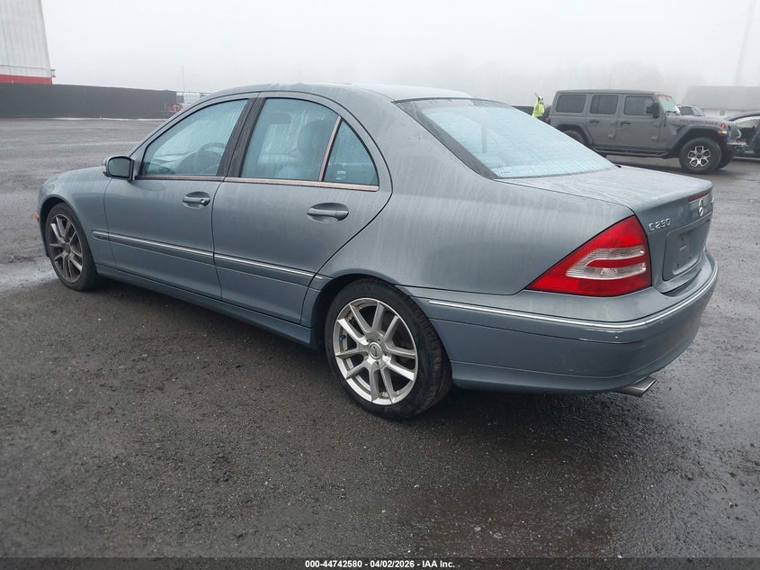 2004 Mercedes-Benz C 230 Kompressor Sport/Sport