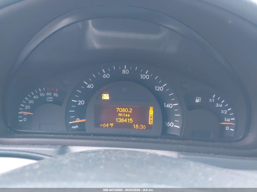 2004 Mercedes-Benz C 230 Kompressor Sport/Sport VIN: WDBRF40J94F502433 Lot: 44742580