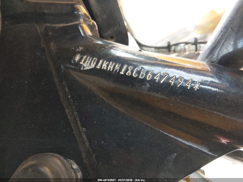 2012 Harley-Davidson Fltrx Road Glide Custom VIN: 1HD1KHM18CB647494 Lot: 44742607