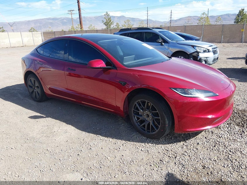 2025 Tesla Model 3 Long Range Rear-Wheel Drive/Standard Rear-Wheel Drive