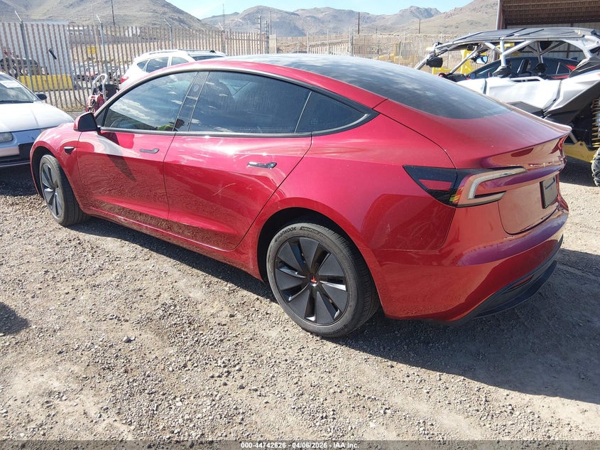 2025 Tesla Model 3 Long Range Rear-Wheel Drive/Standard Rear-Wheel Drive