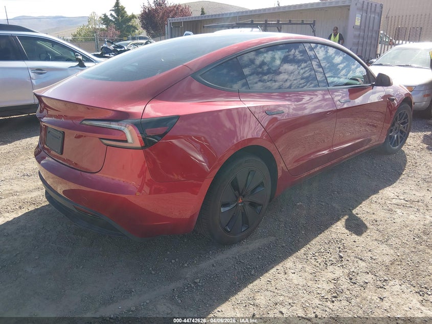 2025 Tesla Model 3 Long Range Rear-Wheel Drive/Standard Rear-Wheel Drive