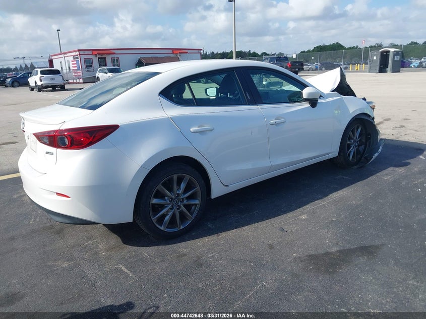 2018 Mazda Mazda3 Touring
