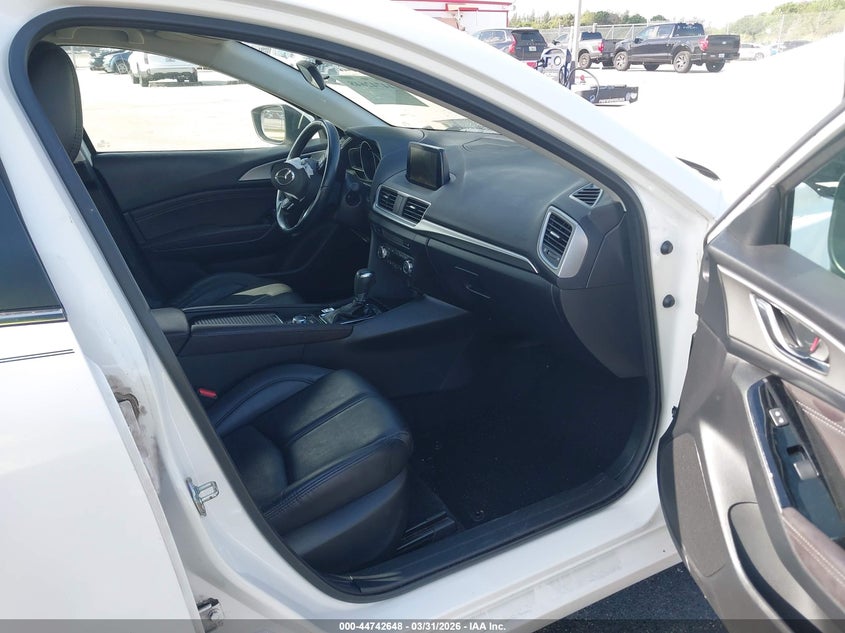 2018 Mazda Mazda3 Touring