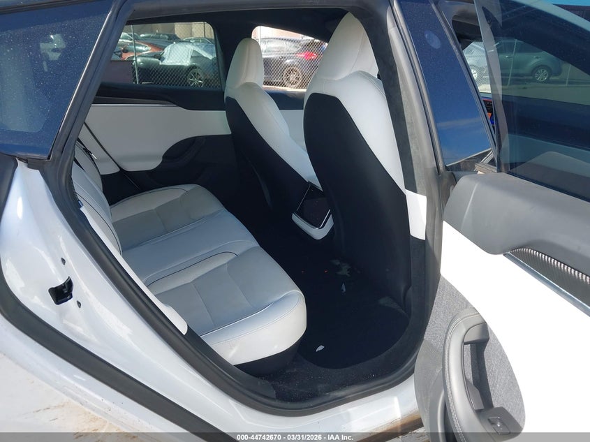 2022 Tesla Model S Plaid VIN: 5YJSA1E67NF473797 Lot: 44742670