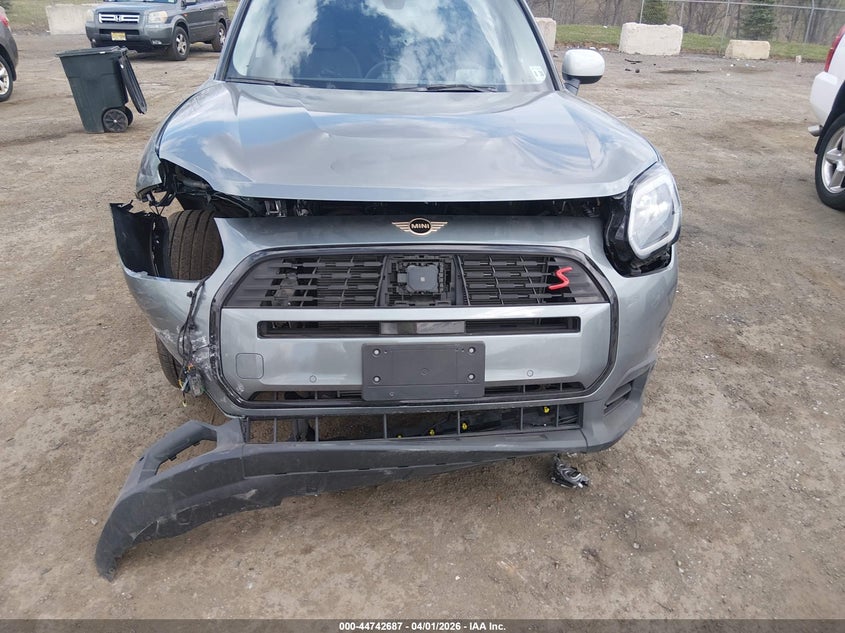 2025 Mini Countryman Cooper S VIN: WMZ23GA0XS7S68054 Lot: 44742687