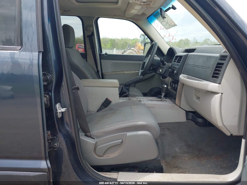 2008 Jeep Liberty Sport