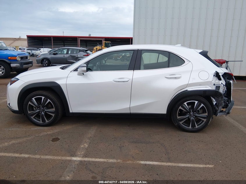 2019 Lexus Ux 200 VIN: JTHY3JBH0K2019236 Lot: 44742717
