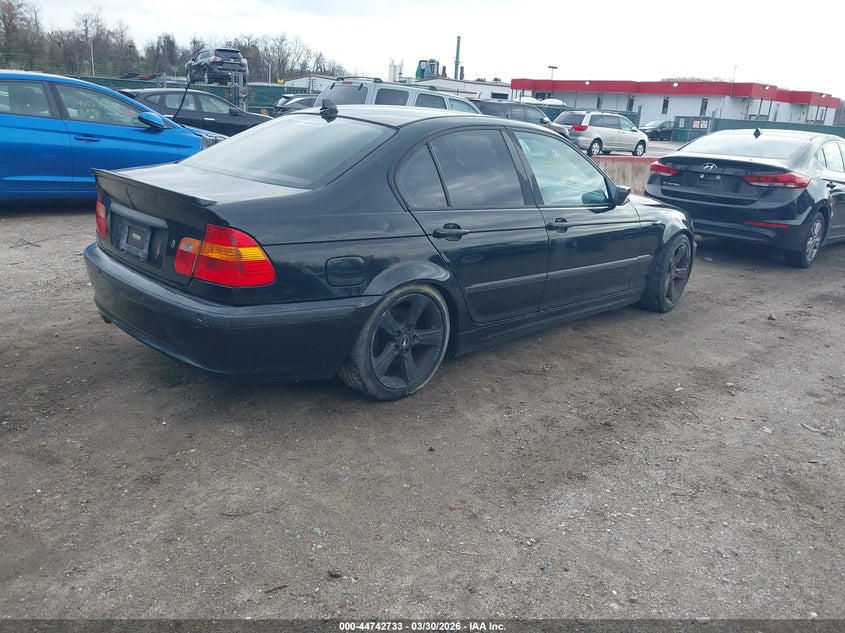 2004 BMW 325I