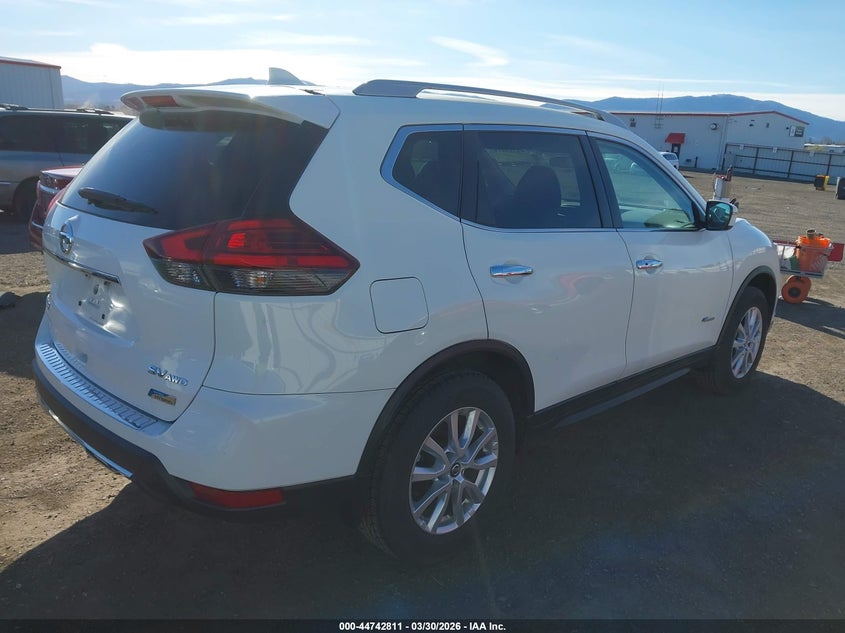 2017 Nissan Rogue Hybrid Sv