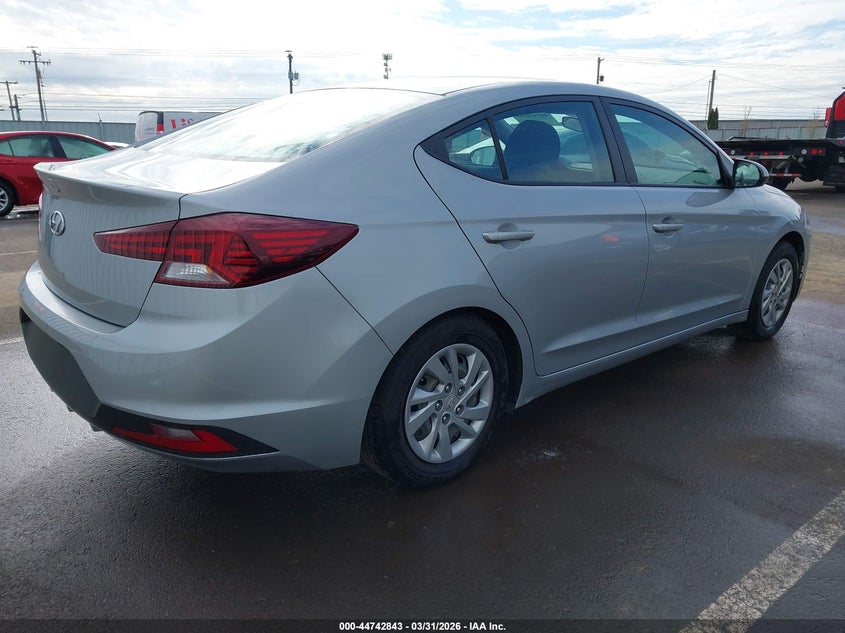 2020 Hyundai Elantra Se