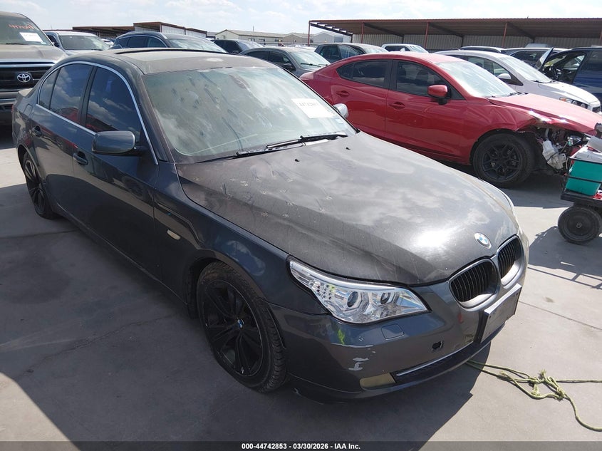 2009 BMW 528I