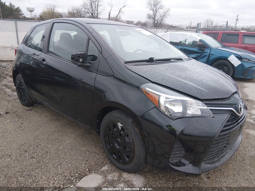 2015 Toyota Yaris L