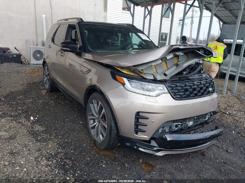 2024 LAND ROVER DISCOVERY P300 DYNAMIC SE