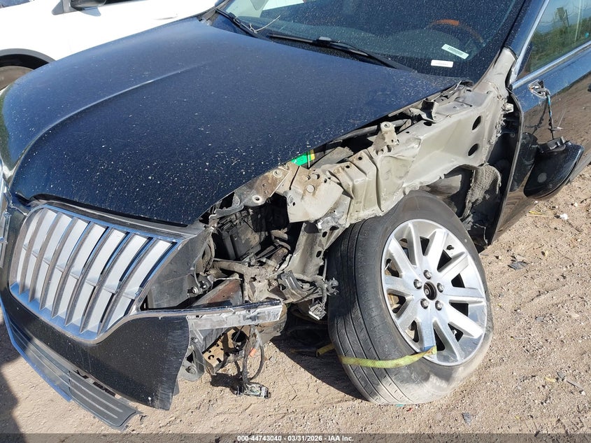2010 LINCOLN MKT auction photo 6