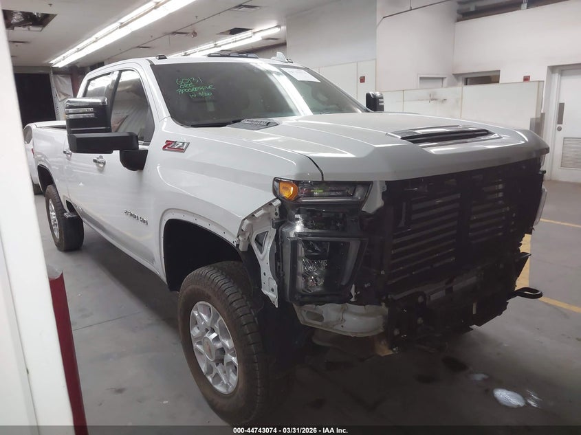 2022 CHEVROLET SILVERADO 2500HD 4WD  STANDARD BED LTZ