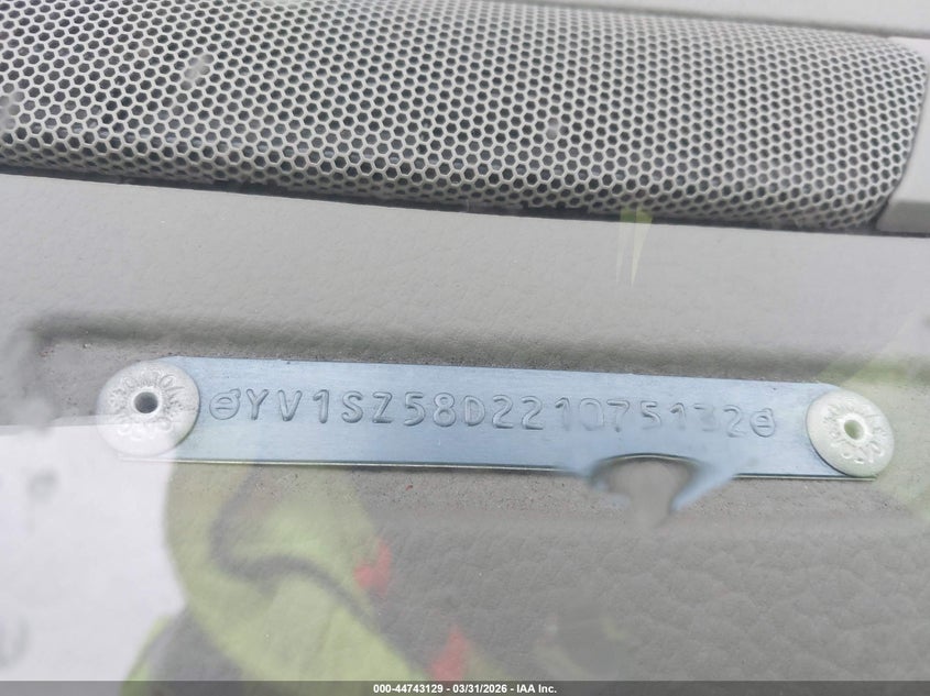 2002 Volvo V70 Xc VIN: YV1SZ58D221075132 Lot: 44743129