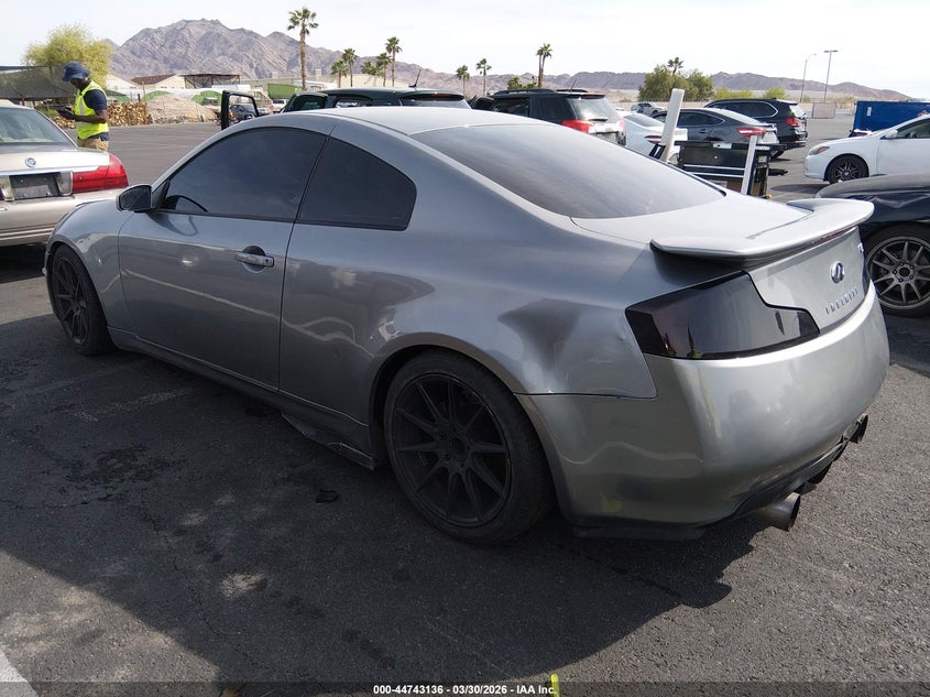 2003 Infiniti G35 Base W/Leather