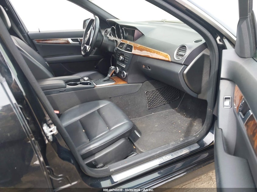 2012 Mercedes-Benz C 250 Sport