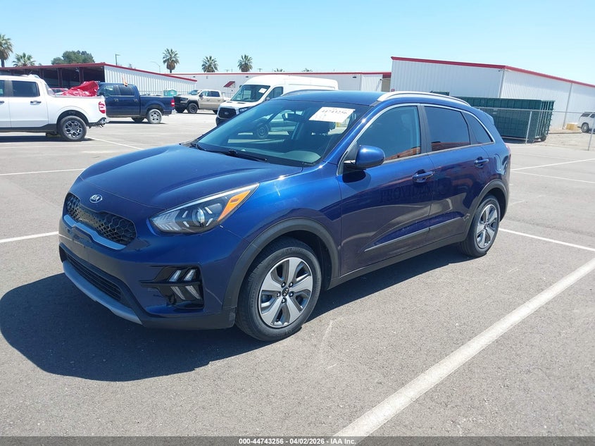 Vin: kndcb3lc7m5470663, lot: 45240444, kia niro lx 20212