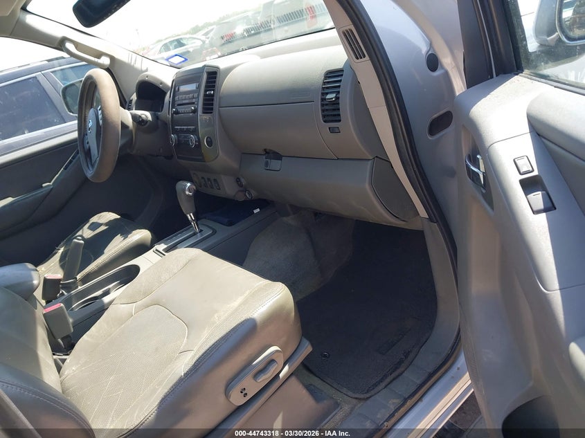 2012 Nissan Frontier Sl