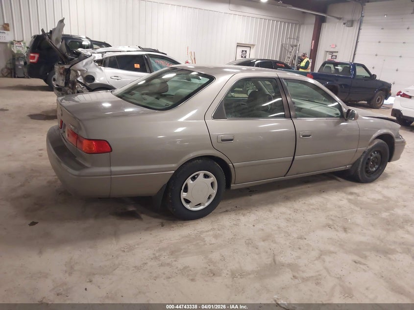 2000 Toyota Camry Ce
