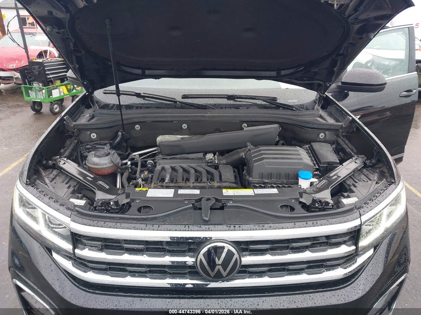 2022 Volkswagen Atlas Cross Sport 3.6L V6 Sel R-Line VIN: 1V2SE2CA0NC218387 Lot: 44743396