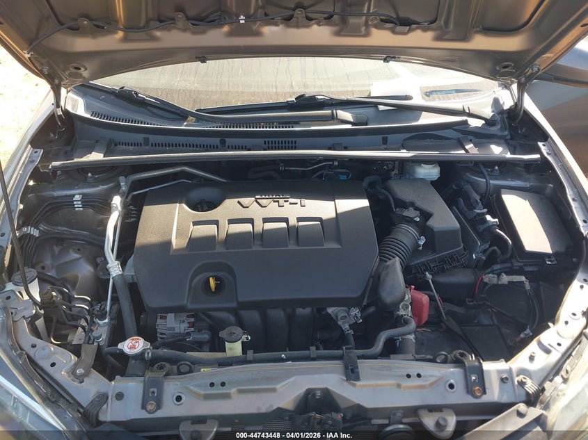 VIN 2T1BURHE8KC219184 2019 TOYOTA COROLLA LE