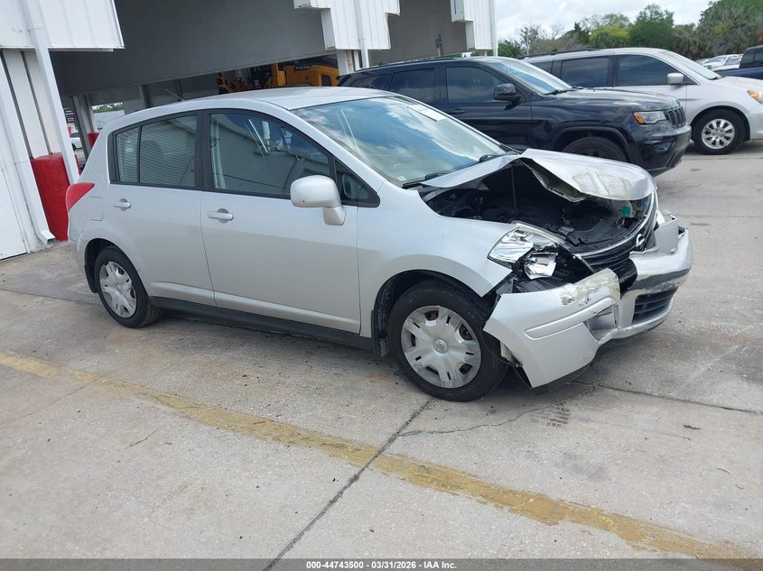 2011 Nissan Versa 1.8S