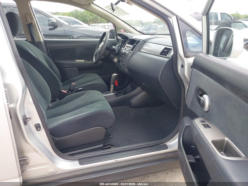 2011 Nissan Versa 1.8S