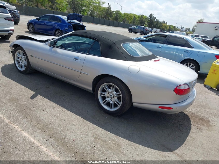 2001 Jaguar Xk8