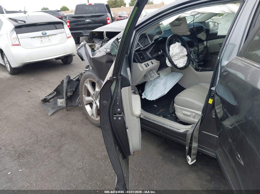 2014 Toyota Venza Xle V6