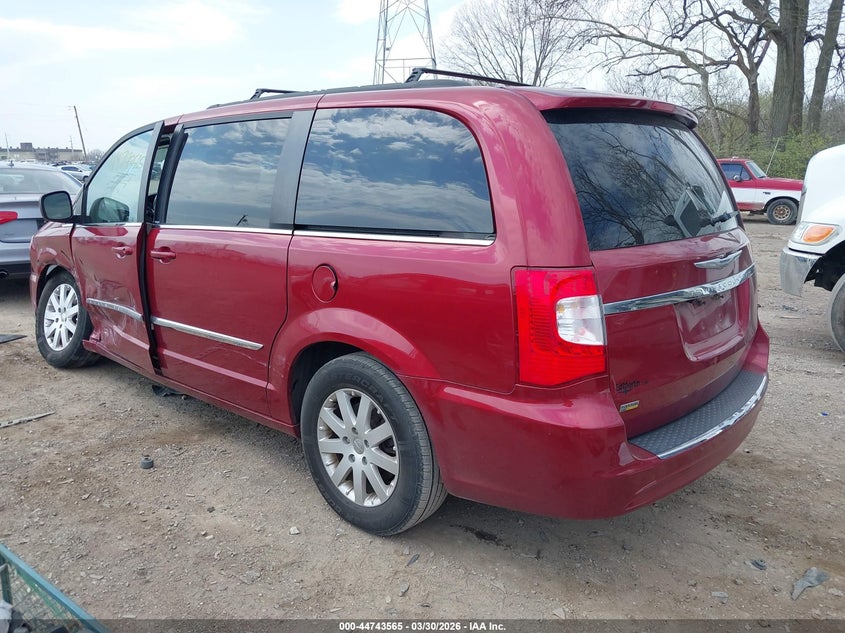 2014 Chrysler Town & Country Touring