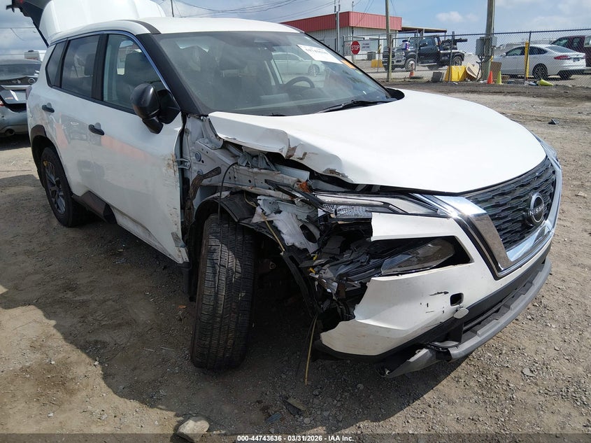 2023 NISSAN ROGUE 1.5L I-3 DI, DOHC, V(VIN: 5N1BT3AB3PC689554