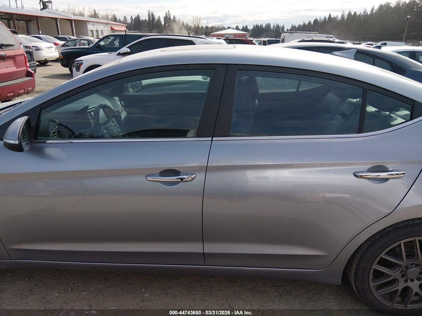 VIN 5NPD84LF3HH027404 2017 HYUNDAI ELANTRA LIMITED