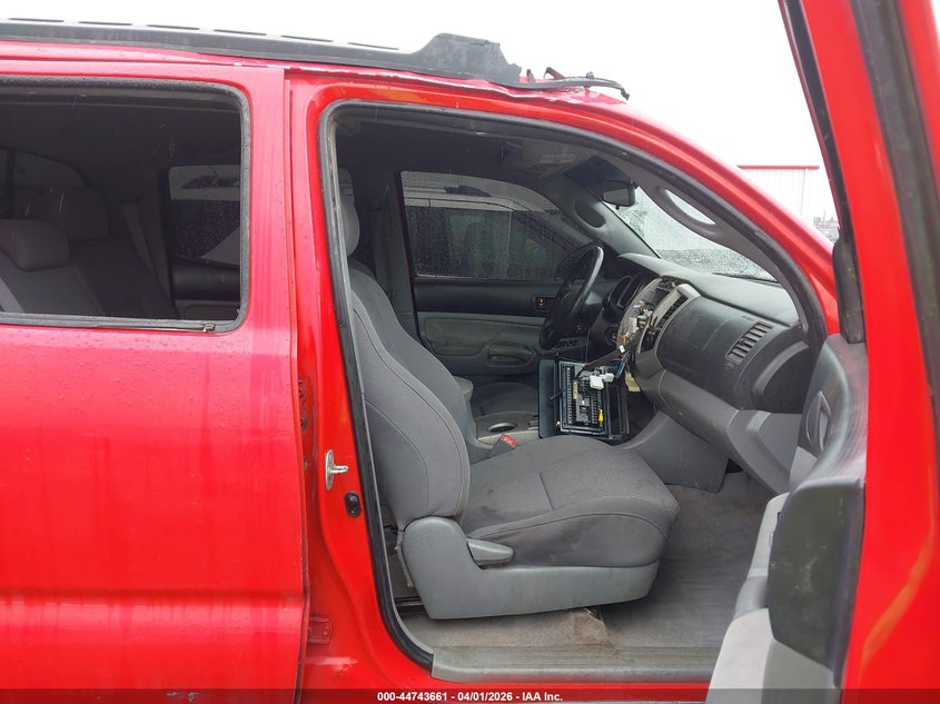 2005 Toyota Tacoma Base V6