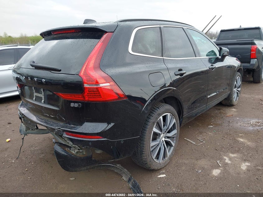 2022 Volvo Xc60 B5 Momentum