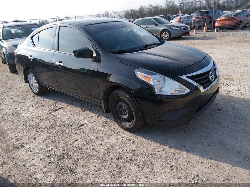 2018 Nissan Versa 1.6 Sv