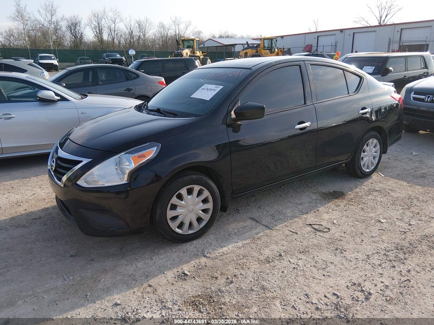 2018 Nissan Versa 1.6 Sv