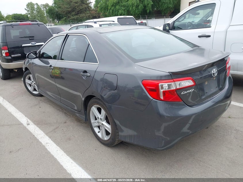 2012 TOYOTA CAMRY auction photo 3