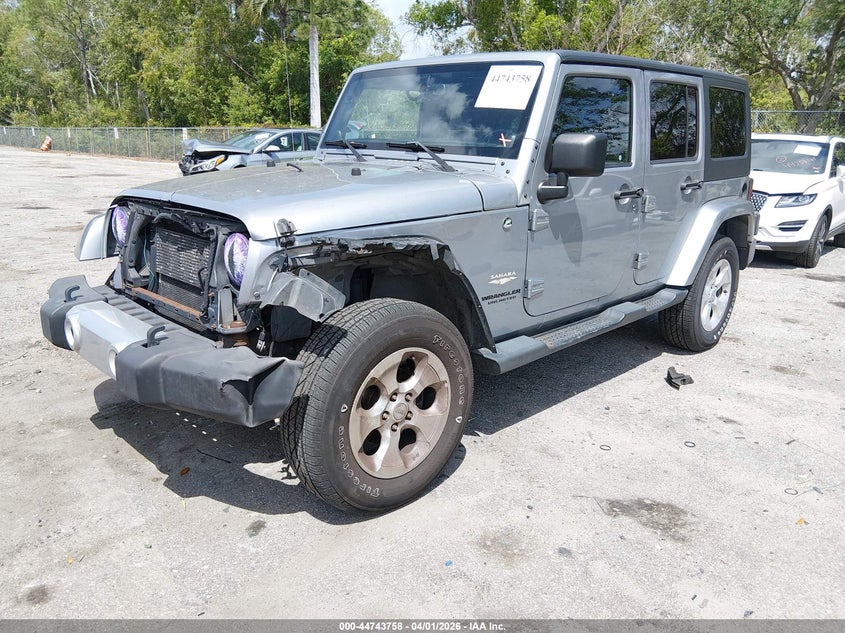 2013 Jeep Wrangler Unlimited Sahara