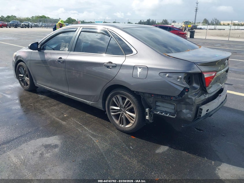 2015 Toyota Camry Se