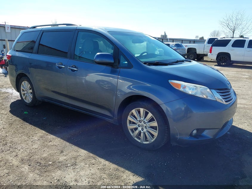 2017 Toyota Sienna Xle 7 Passenger