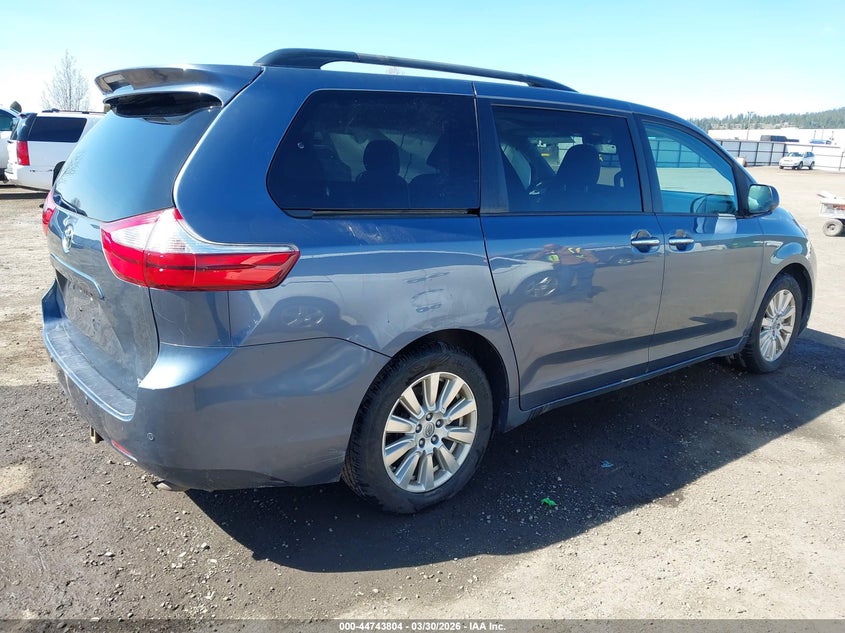 2017 Toyota Sienna Xle 7 Passenger