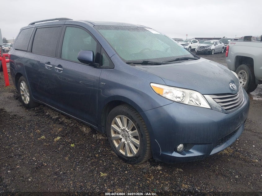 2017 Toyota Sienna Xle 7 Passenger