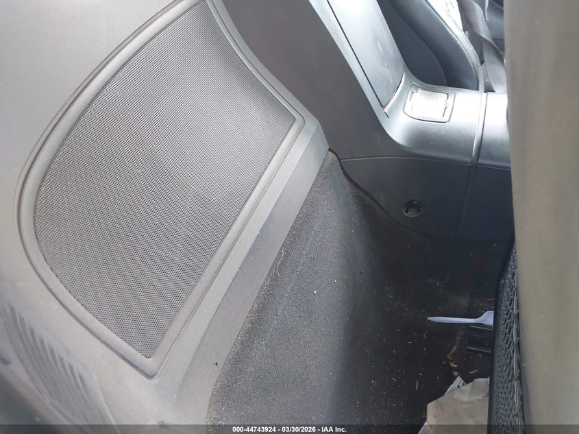 2005 BMW Z4 3.0I VIN: 4USBT53575LT27838 Lot: 44743924