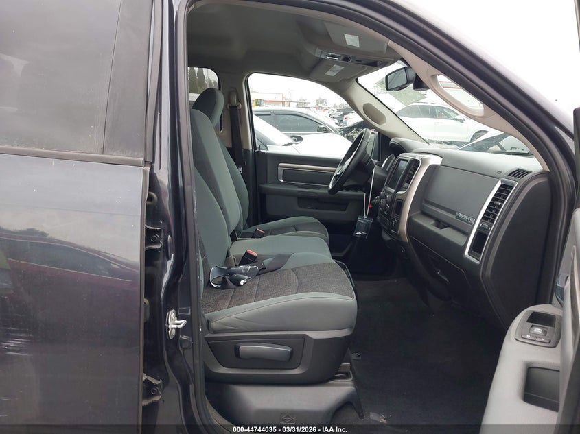 2017 Ram 1500 Big Horn 4X2 5'7 Box