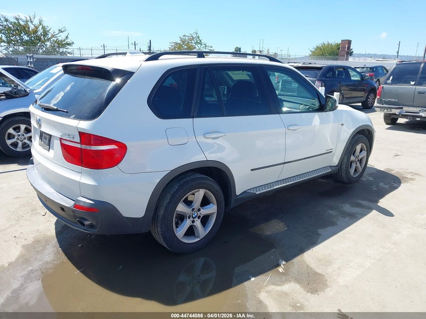 2010 BMW X5 xDrive30I