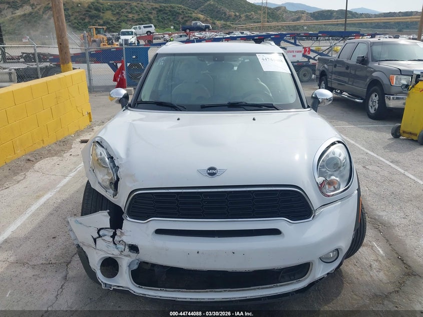 2014 Mini Countryman Cooper S VIN: WMWZC3C5XEWP25775 Lot: 44744088