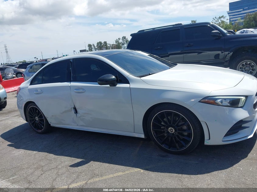 2022 Mercedes-Benz A 220 VIN: W1K3G4EB9NJ372132 Lot: 44744136